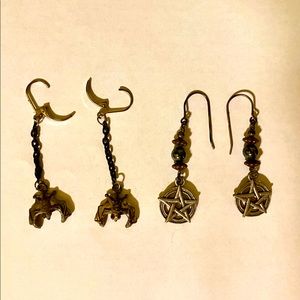 2 pair Halloween earrings
